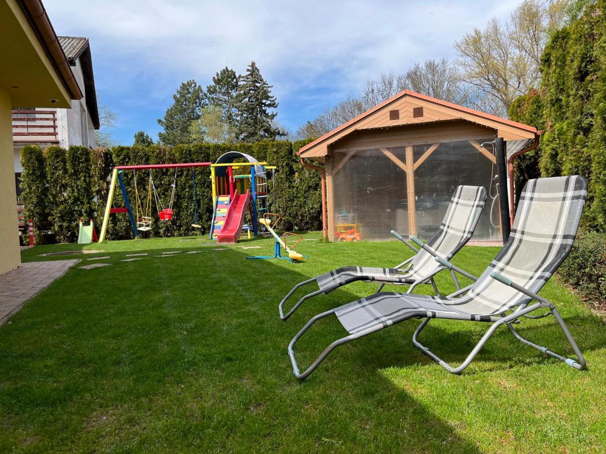 Villa Gracia Patince Extérieur photo